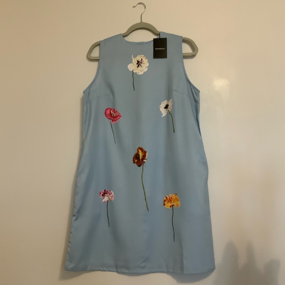 Blue polyester floral print dress size M